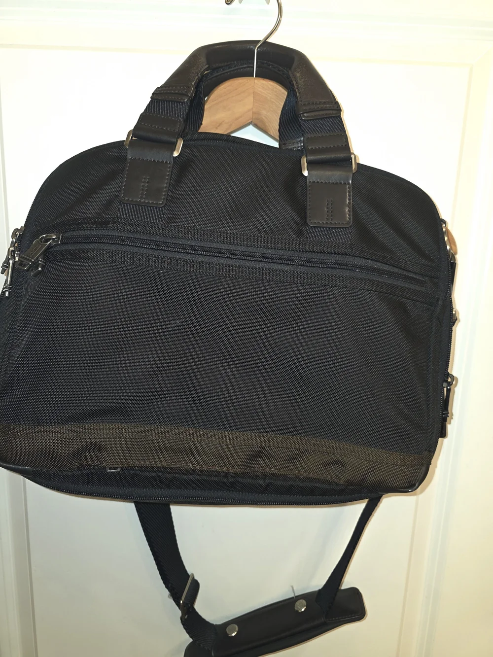 Tumi Alpha Black-Brown Ballistic Nylon Expandable Briefcase Messenger Bag26160DH